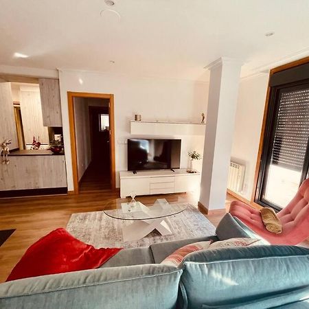 Apartamento Centrico Y De Diseno Con Parking Vigo Exteriör bild