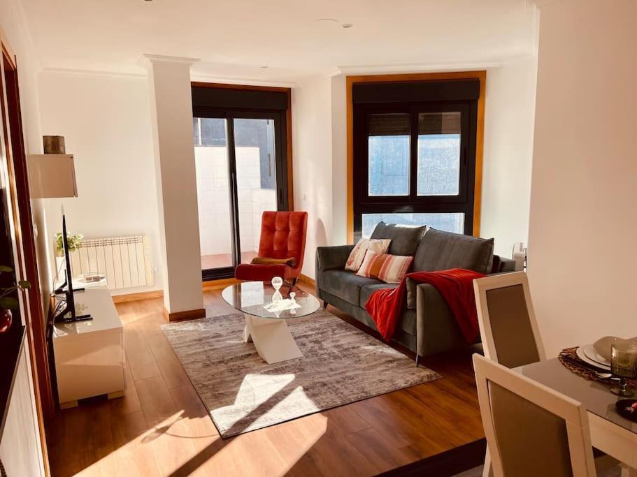 Apartamento Centrico Y De Diseno Con Parking Vigo Exteriör bild