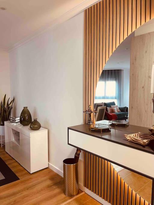 Apartamento Centrico Y De Diseno Con Parking Vigo Exteriör bild