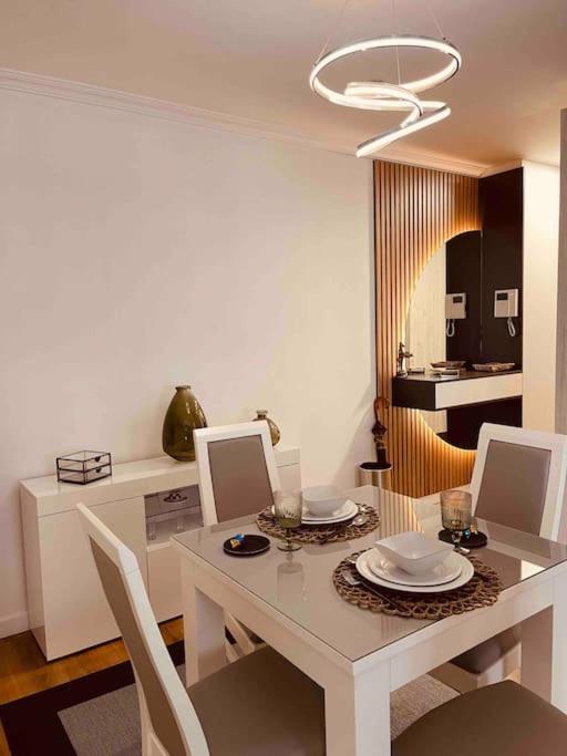 Apartamento Centrico Y De Diseno Con Parking Vigo Exteriör bild
