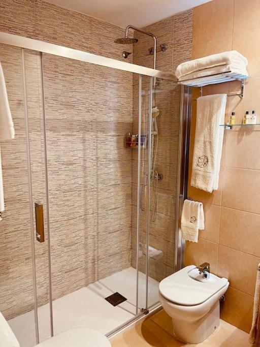 Apartamento Centrico Y De Diseno Con Parking Vigo Exteriör bild